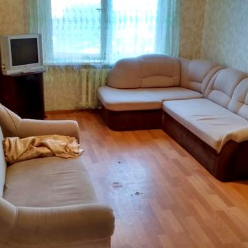 Милославська вул., 4