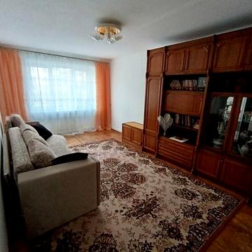 Довгострокова оренда 3к Квартира Івана Сірка вулиця