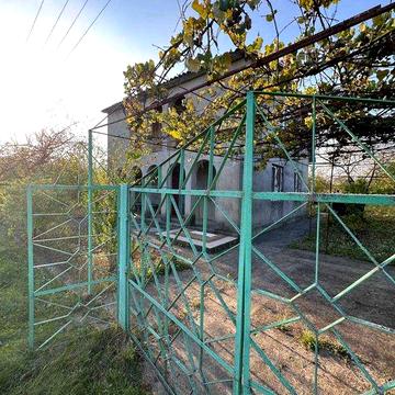 Продам дачу Жванець  дачне Тваринництво "ШВЕЙНИК"