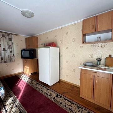 Будинок з власним виходом до ставка