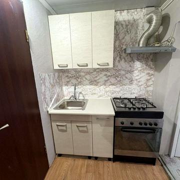 Здам частину будинку , вул. Гліба Успенського