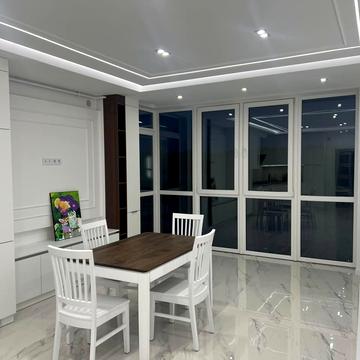 Львівська, 33б