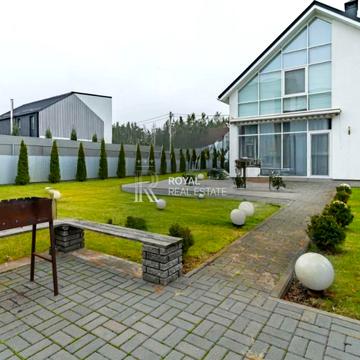 Олексіївська вул.