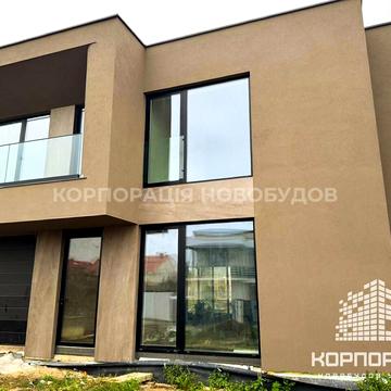 Міжгірська, 1