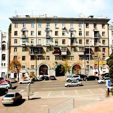 Аренда 1к квартиры в Центре, 34м2, Эспланадная 32, метро Дворец спорта