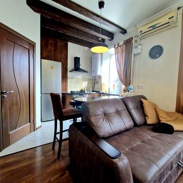 Продам 2к квартиру Свердлова Владимира Антоновича