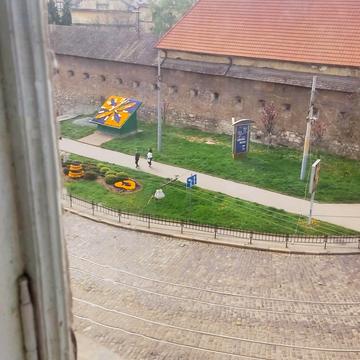 Володимира Винниченка вул. (), 10