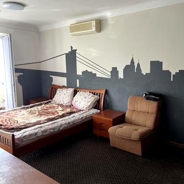 Борщагівська вул., 150