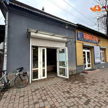 Незалежності вул., 225