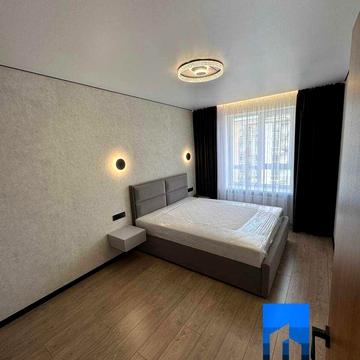 Сімейна вул., 4