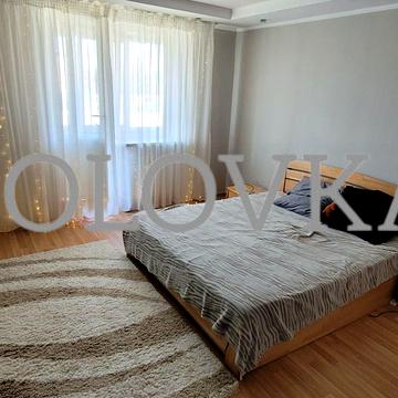 Володимирська вул., 73