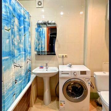 Довгострокова оренда 2к Квартира Квартальна (Гладкова) вулиця