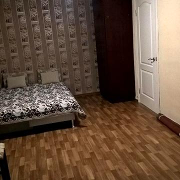 Вартових Неба вул. (Тобольська), 37