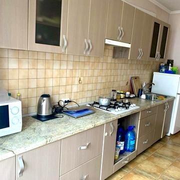 Степана Васильченка вул., 14