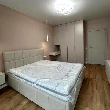 Зелена вул., 151