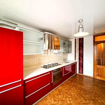 Полтавський Шлях вул., 123