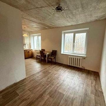 ТЕРМІНОВИЙ ПРОДАЖ 3-кімнатна квартира (перепланована з 4-кімнатної)