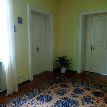 Личаківська вул. (), 91