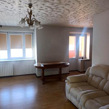 Михайла Котельникова вул., 13