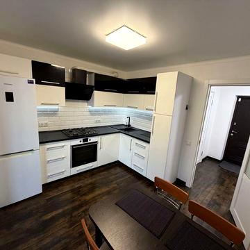 Здам 1-кімнатну квартиру. 42 м². Власник. Без комісії 600 річчя 9В