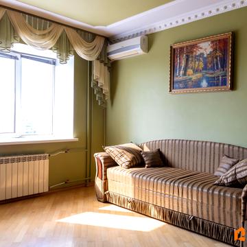 Вацлава Гавела бульв. (Івана Лепсе), 7-В