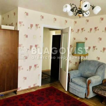 Петра Радченка вул., 12