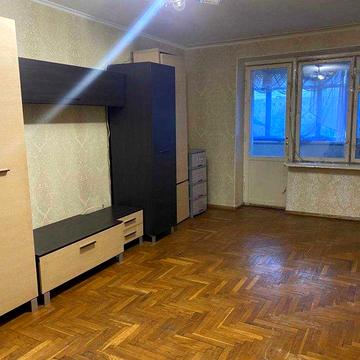 Продаж 1 кімнатної квартири по вул. Мазепи