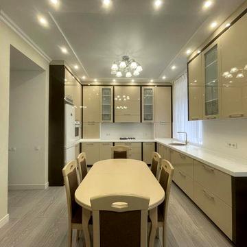 Продаж квартири в ЖК Ренесанс.