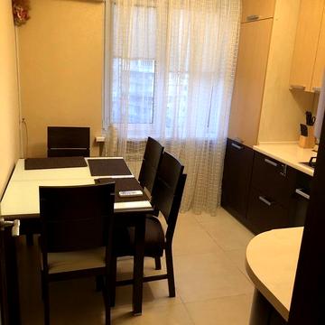 Малиновского ул., 27/23