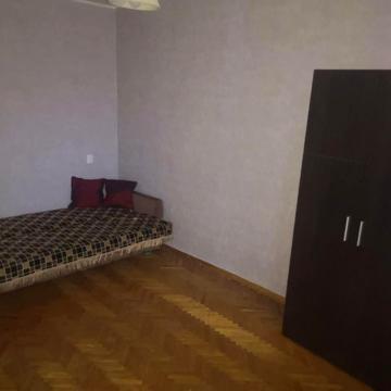 Космонавта Поповича вул. (Космонавта Волкова), 14