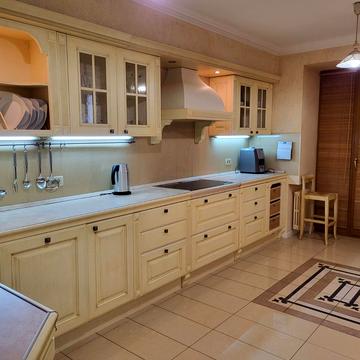 Леонтовича вул. (Бєлінського), 6б