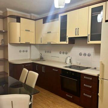 1 комн на Высоцкого Лифт всегда работает