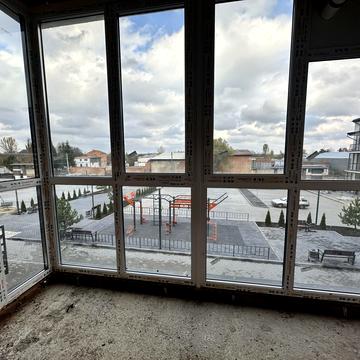 Євгена Патона вул. (Сергія Лазо), 17