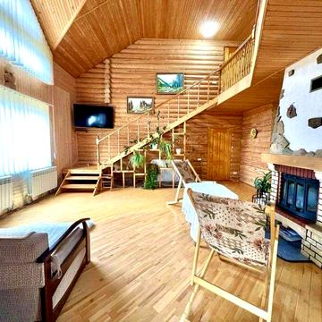 Продаж будинку, вулиця Білогорща