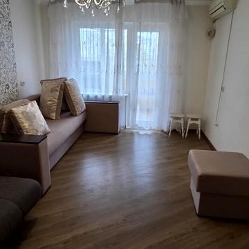 Ревуцького вул., 13