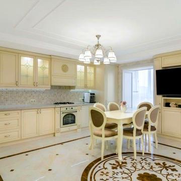 Ексклюзив! 3 кімнатна квартира центрі міста.