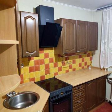 Квартира на довготривалий термін з ремонтом