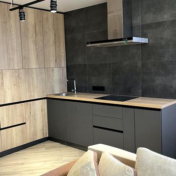 Петра Калнишевського вул. (Михайла Майорова), 7