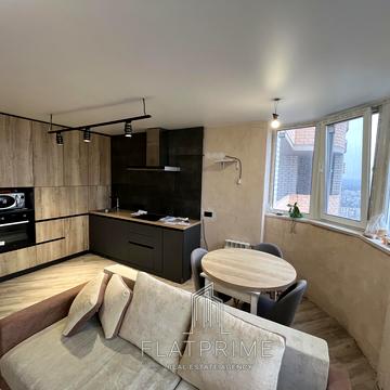 Петра Калнишевського вул. (Михайла Майорова), 7