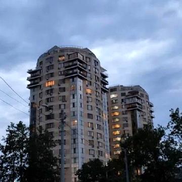 Шевченка просп., 33б