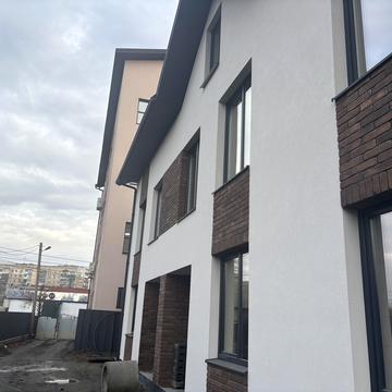 Центральна вул. (Чапаєва), 37