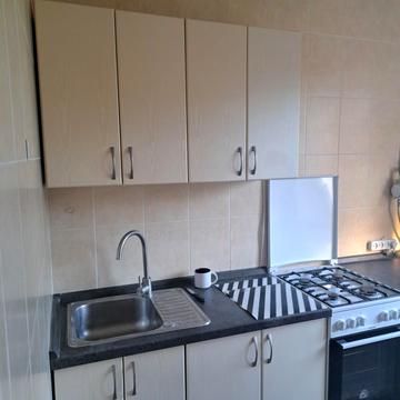 Мостицька вул., 14