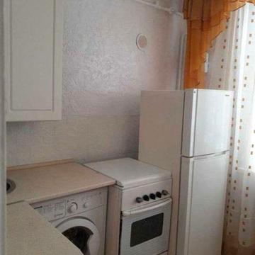 Продам 2 кімнатну квартиру в районі центрального ринку