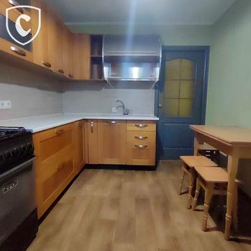 2к Квартира біля гімназії Інтелект. Вишгород