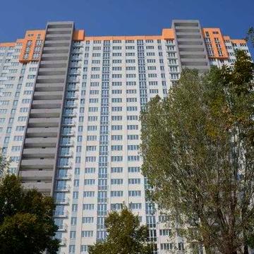 ВПЕРШЕ. Новобудова ЖК Лідер, вул. Казарменна, 6 Г