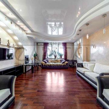 Продаж / Квартира / Лукьяновка, Киев