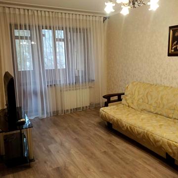 Князя Володимира Великого просп., 134