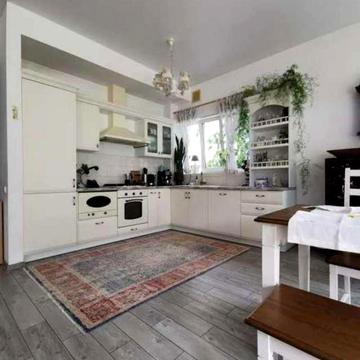 Київська вул.