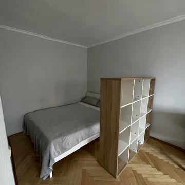 Володимирська вул., 89