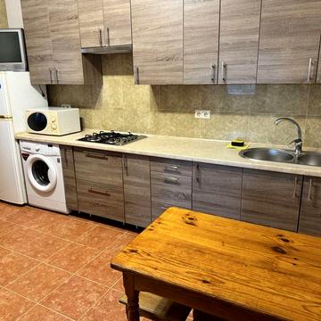 2 кімнатна частину будинку на оренду Гречани / зупинка Будівельників